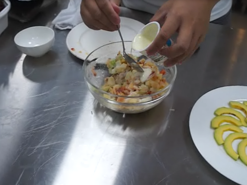 ѩ�����ӽ�ˮ��ɳ��������