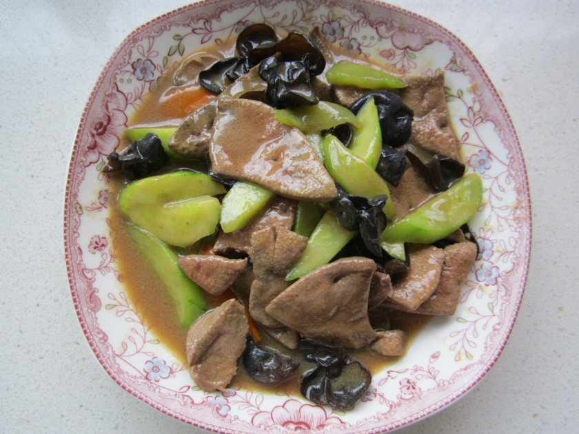 �ƹ�ľ�����ε�����