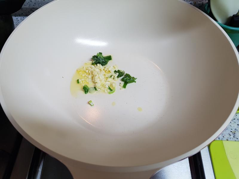 ��ʽ���ڹϵ�����