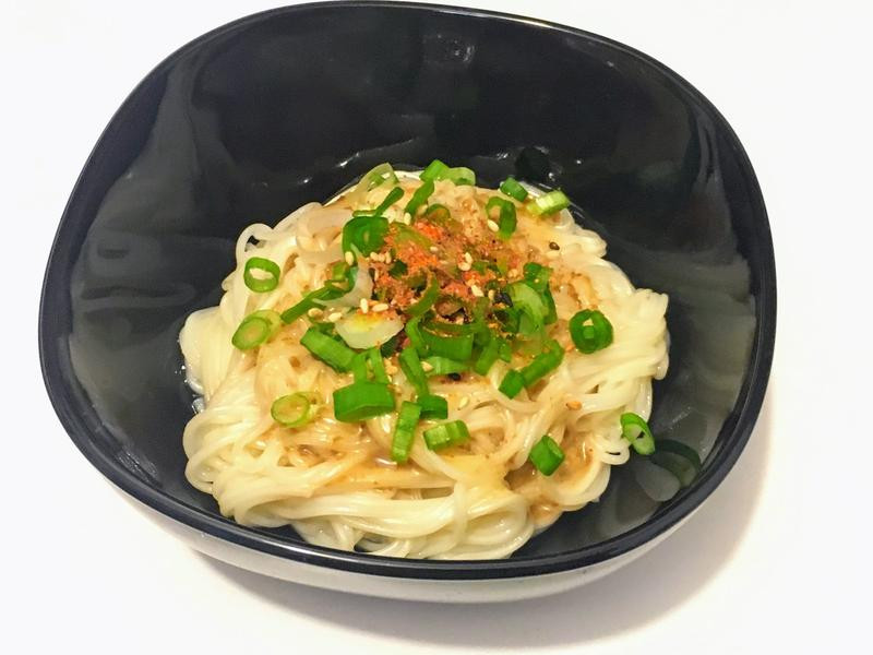 日式芝麻酱素面的做法