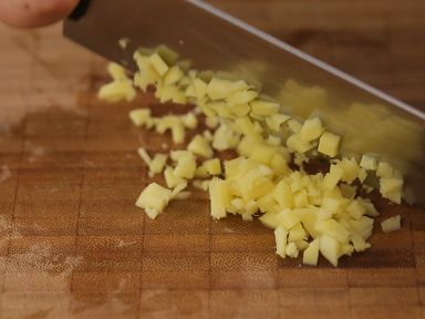 ˮ��źԲ�ӵ�����