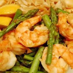芦笋炒虾的做法