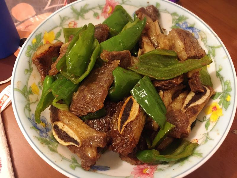 奶油青椒牛小排的做法