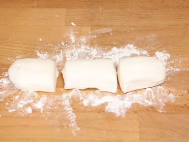 ��ɫ���������