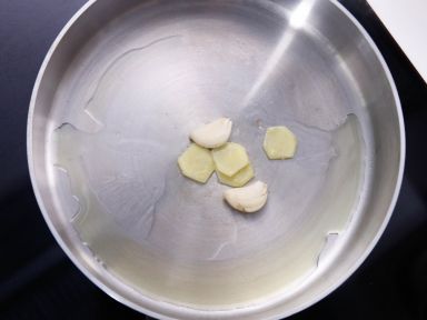 �ƶ��ٺ���ӳ�˿�ϵ�����