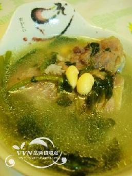 西洋菜黄豆大骨汤的做法
