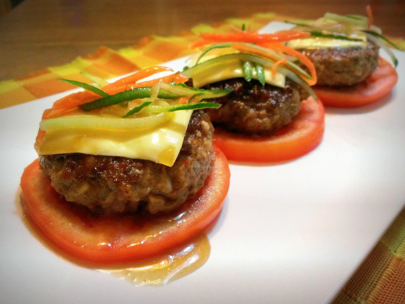 手工猪牛肉小汉堡的做法