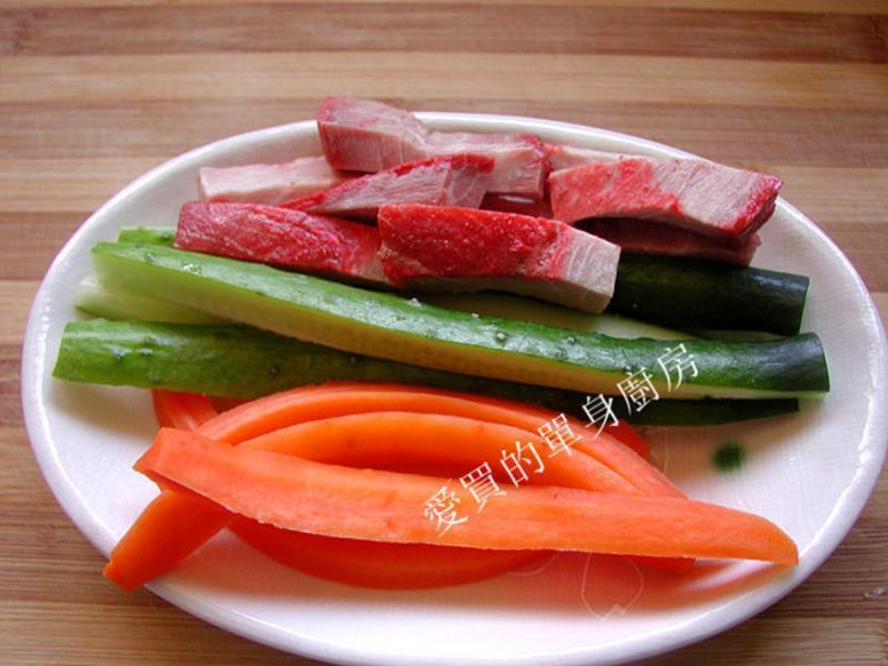 ��ɫ�����������