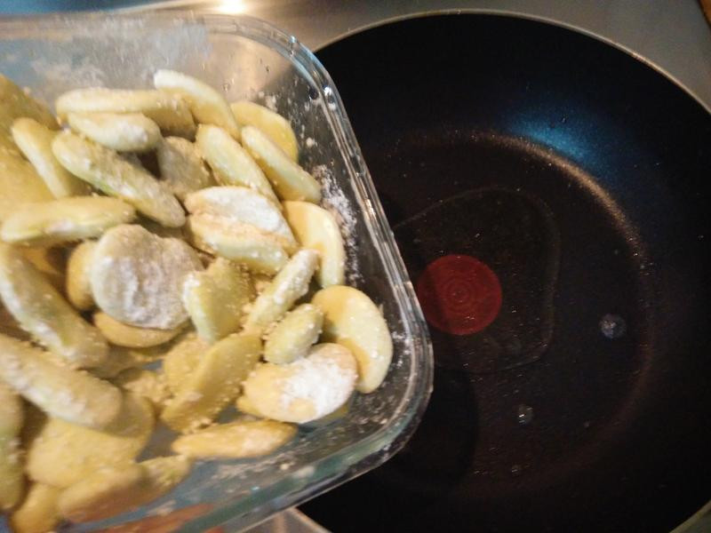 ���λʵ۶�������