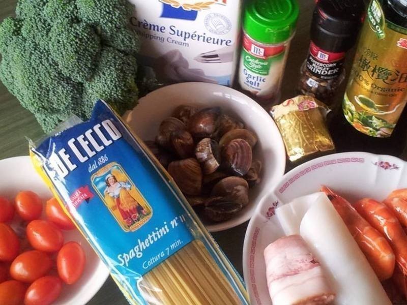 ���Ѻ��ʰ׽�������������