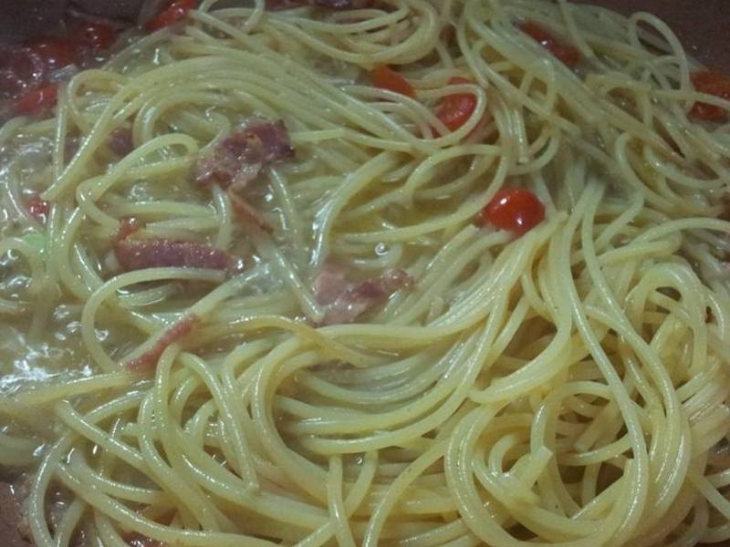 ���Ѻ��ʰ׽�������������