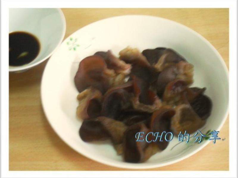 芥茉凉拌木耳的做法