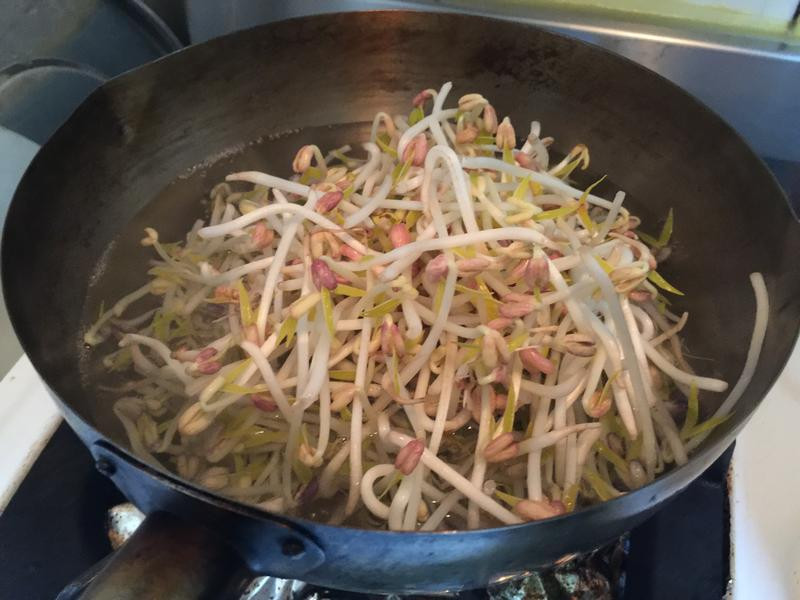 台湾正统小吃米粉炒的做法