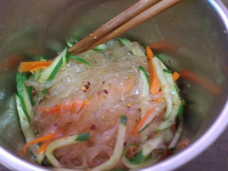 ��������˿������