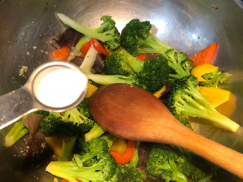 �⳴������������