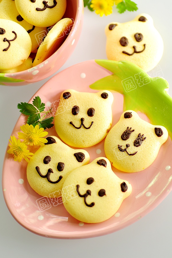 ������Ѹ�ʳ��������С���ɵ�����