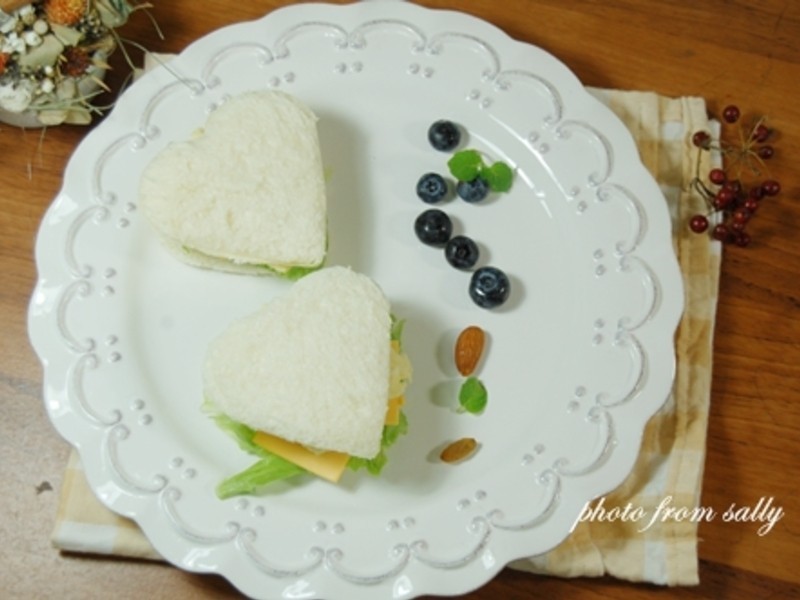 【Take a bread!创意三明治、面包早餐】爱心马铃薯三明治的做法