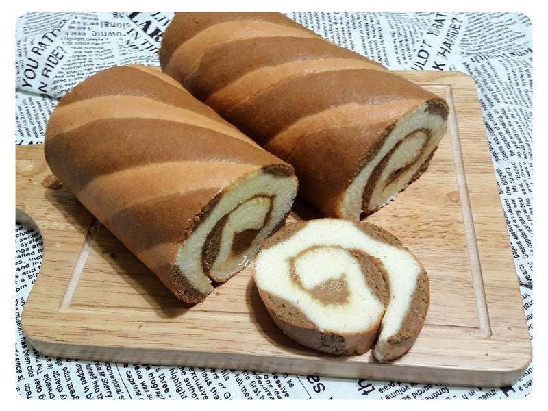 咖啡牛奶双色瑞士卷的做法