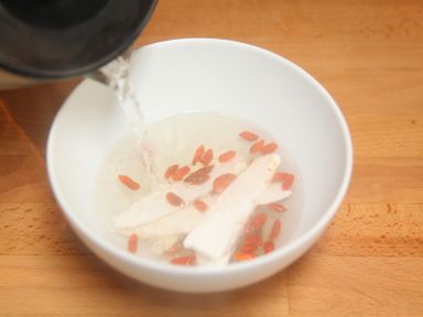 ����?ѩ����ɽ�𻨸�������