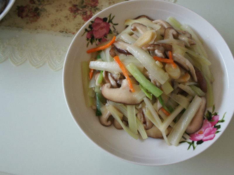 ���۳��ʹ�������