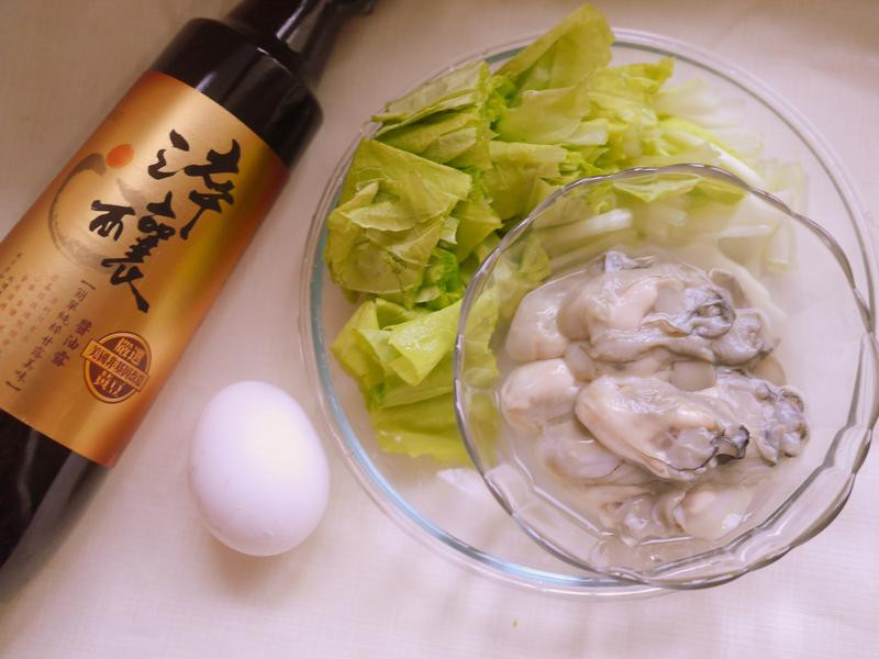 �������м������