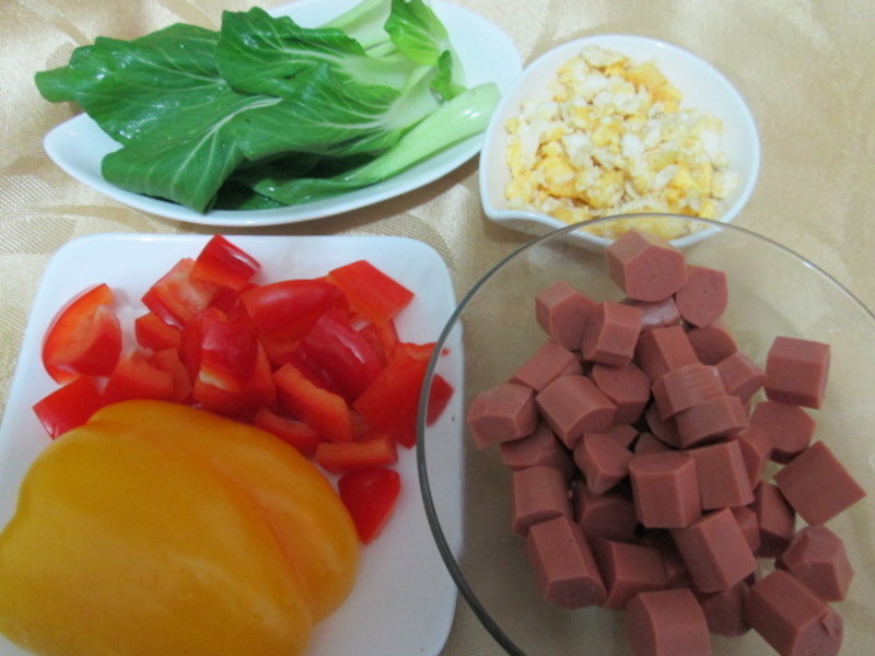 ������ɫ�����̵�����