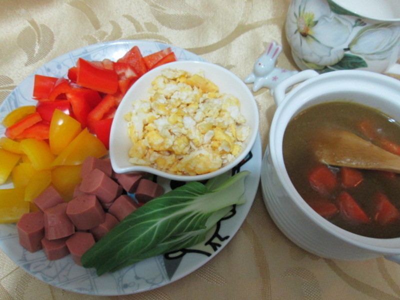 ������ɫ�����̵�����