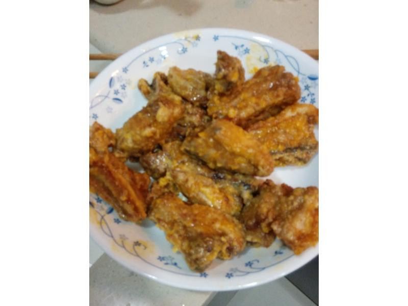 黄金排骨的做法