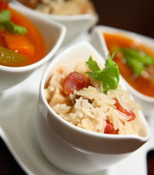 芋头腊味焖饭的做法