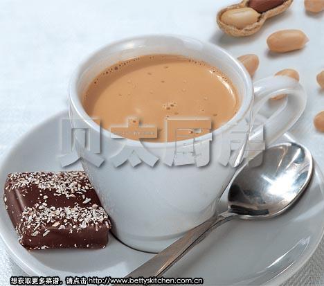 栗仁枸杞花生奶的做法