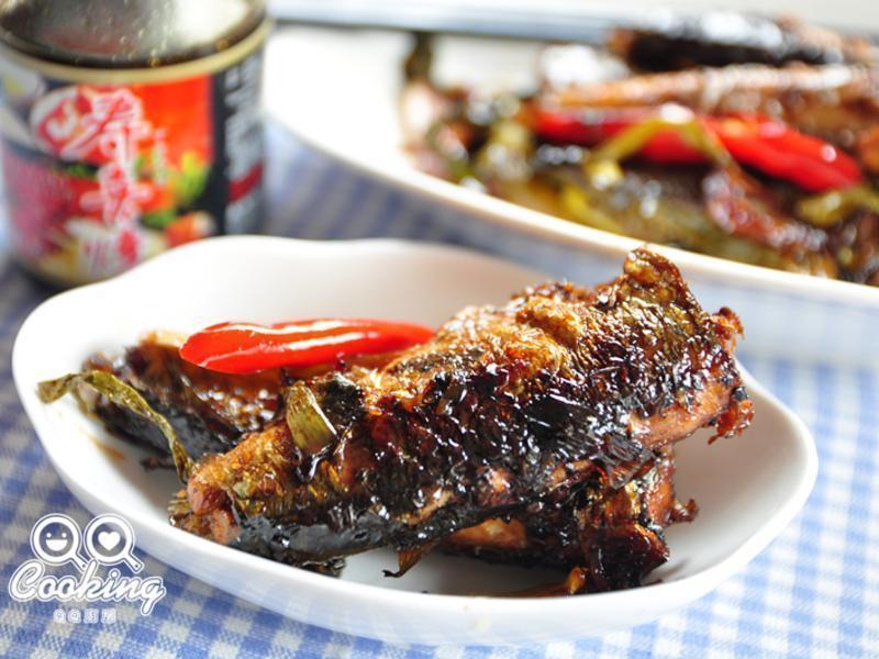 葱烧秋刀鱼的做法