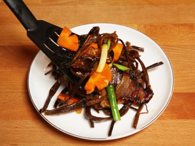 ���⳴������������