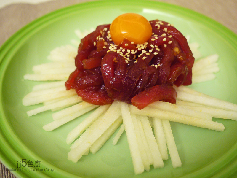 韩国凉拌生鲔鱼(伪生牛肉)的做法