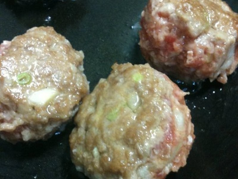 С�ѹ�����:����ʨ��ͷ������