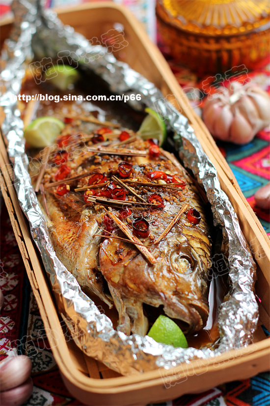 ̩ʽÏãËâÖ½°üÓ㡪¡ªÓÕÈ˵ÄÒì¹ú·çζ¿¾ÓãµÄ×ö·¨