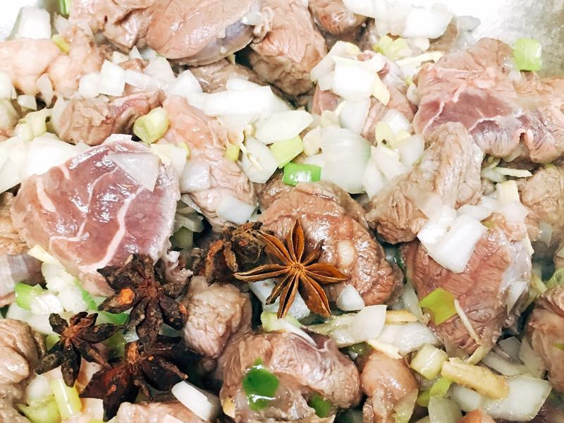 ����ţ����������