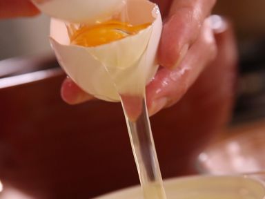 �������з������