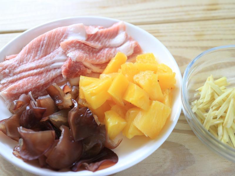 ��˿����ľ����Ƭ������