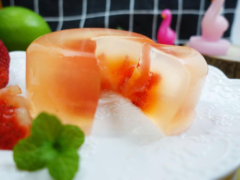 酒香玫瑰莓果冻的做法