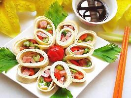 蜜酱火腿千张卷的做法