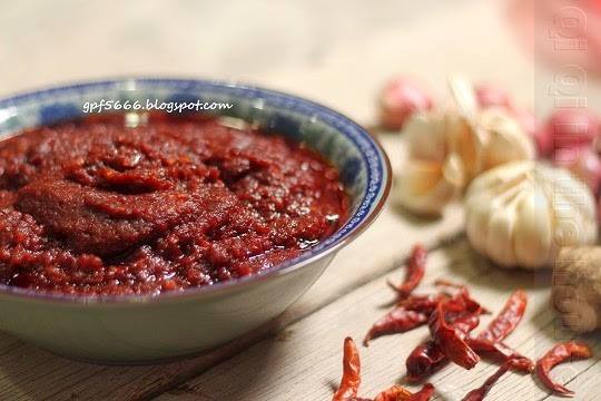 参巴辣椒酱Sweet Sambal Tumis的做法