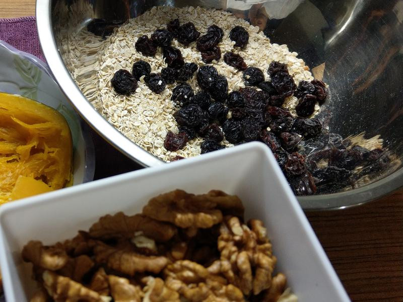 �Ϲ������ֹ����ɵ�����