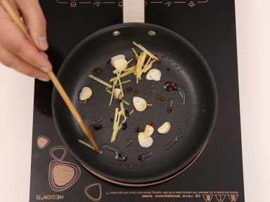 �������ɳ��²˵�����