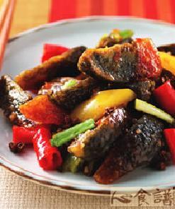 麻辣皮蛋的做法