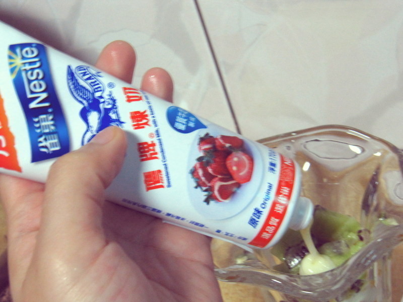 { ��ݮ�Ͱ�ӥ������ } ˮ�����ҵ�����