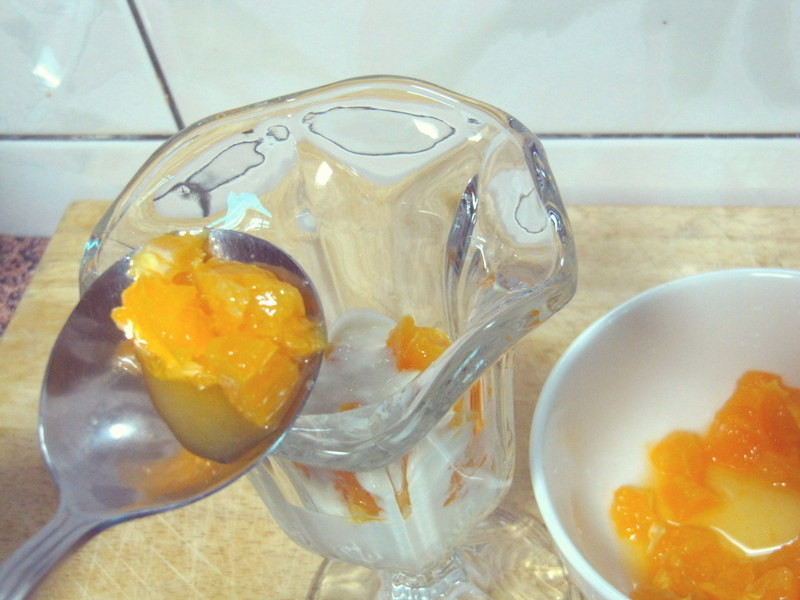 { ��ݮ�Ͱ�ӥ������ } ˮ�����ҵ�����