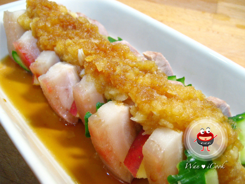 苹果佐黄瓜蒜泥白肉的做法