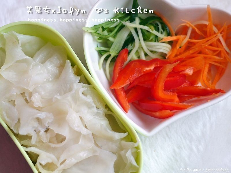 ?��ħŮJolyn��̩�������ľ����������