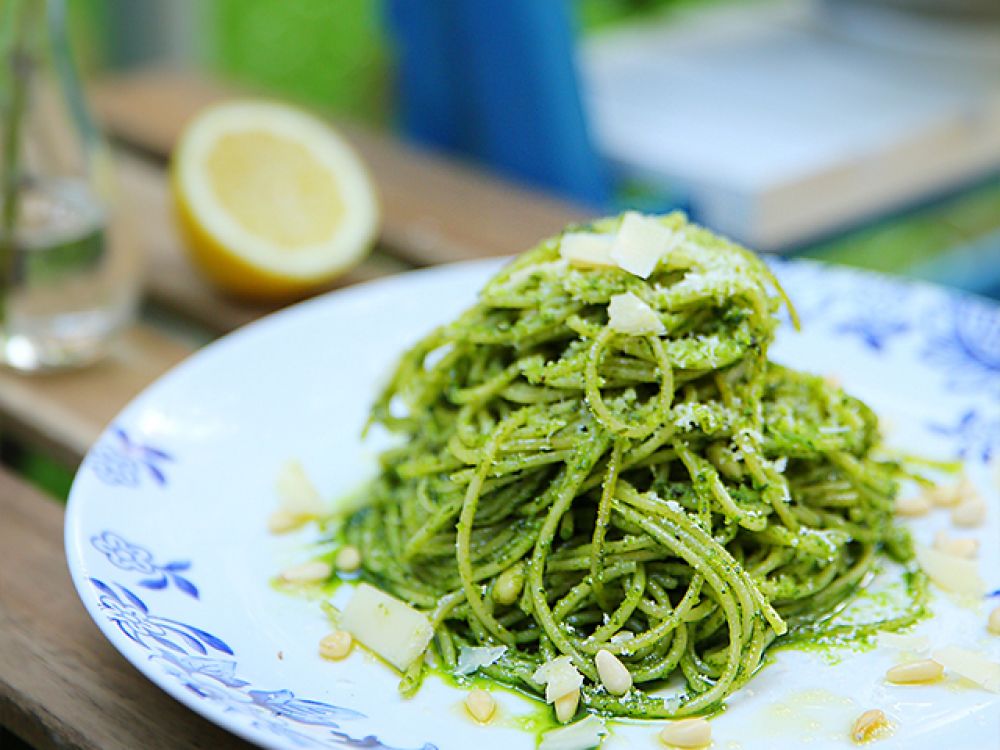 菠菜松子意大利面的做法