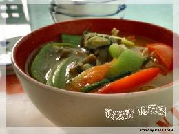 皮蛋蕃茄丝瓜汤的做法